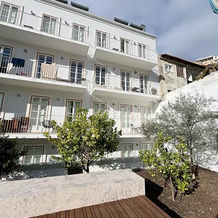 Apartamento Sol Ao Castelo - Downtown W Pool, Terrace, Parking Lisboa