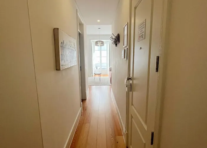 Sol Ao Castelo - Downtown W Pool, Terrace, Parking Apartamento