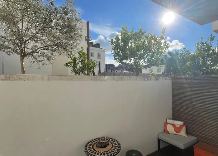 Sol Ao Castelo - Downtown W Pool, Terrace, Parking *