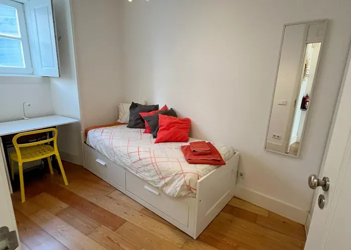 Sol Ao Castelo - Downtown W Pool, Terrace, Parking شقة *